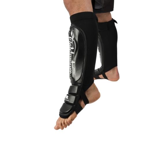 FIGHTNATURE Fot-/benskydd äkta läder