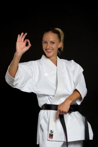 Katka Longova - Kaze Surikata