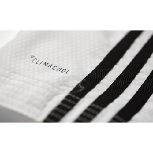 Adidas "FIGHTER" Taekwondo dobok - med striber