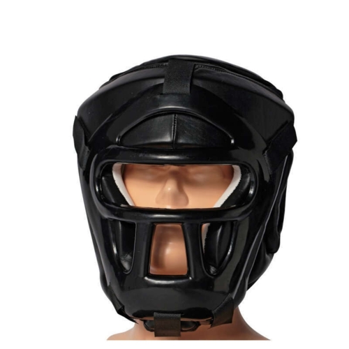 Træningshjelm med ansigtsmaske