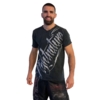 FIGHTNATURE T-shirt V-ringad - Svart