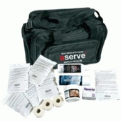 Stor klubbväska med innehåll